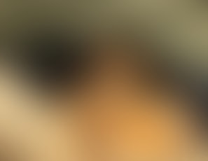 00882_SuckCouch