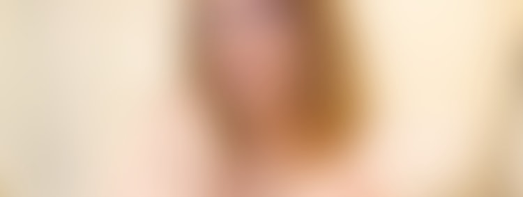 00931_KissableLips